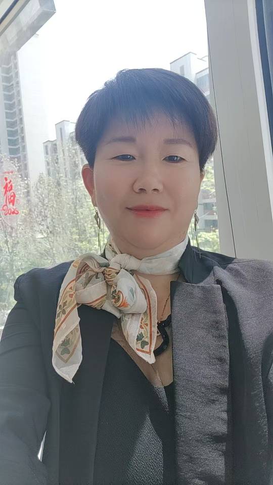 刘阿姨照片