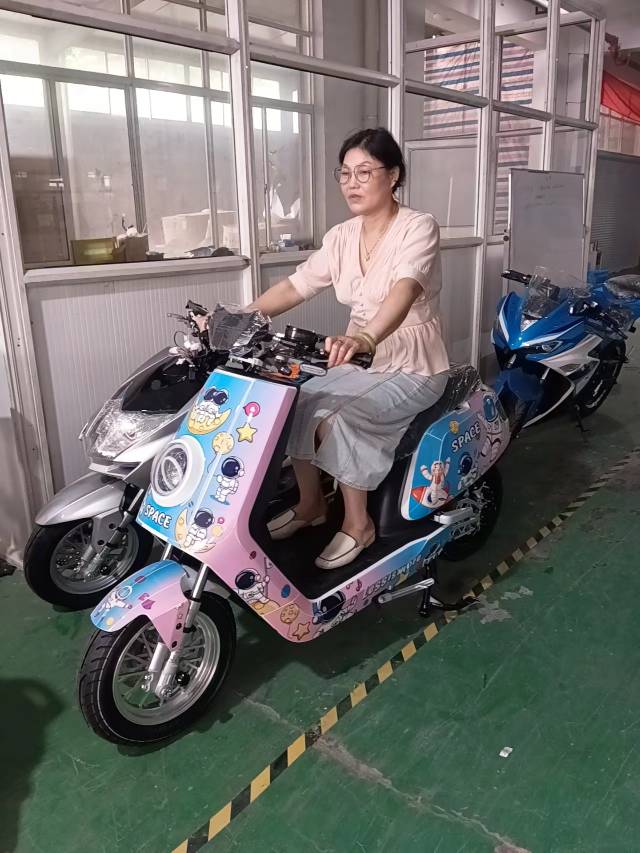 周阿姨照片