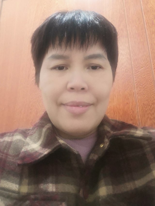 韦护工照片