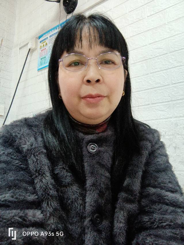 杨阿姨照片