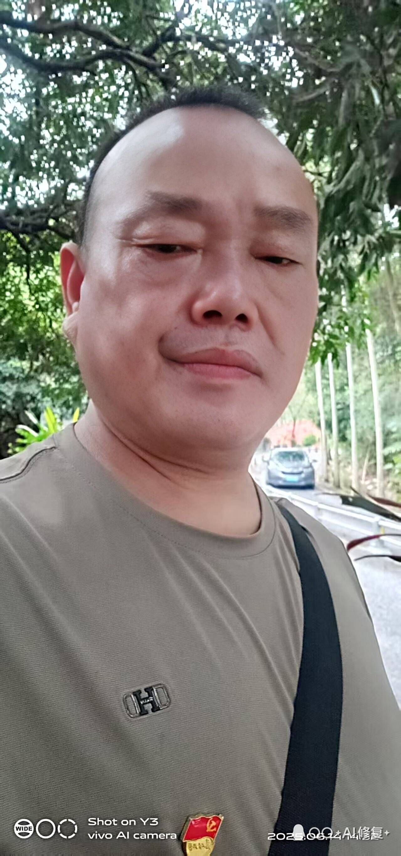 朱护工照片