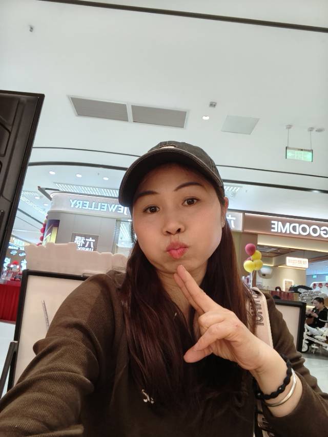 占阿姨照片