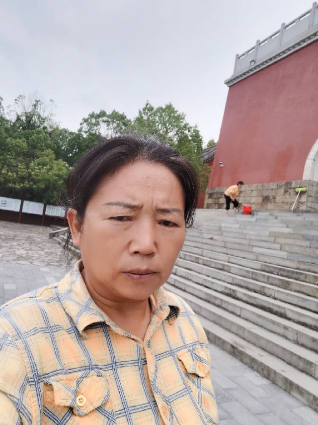 金护工照片