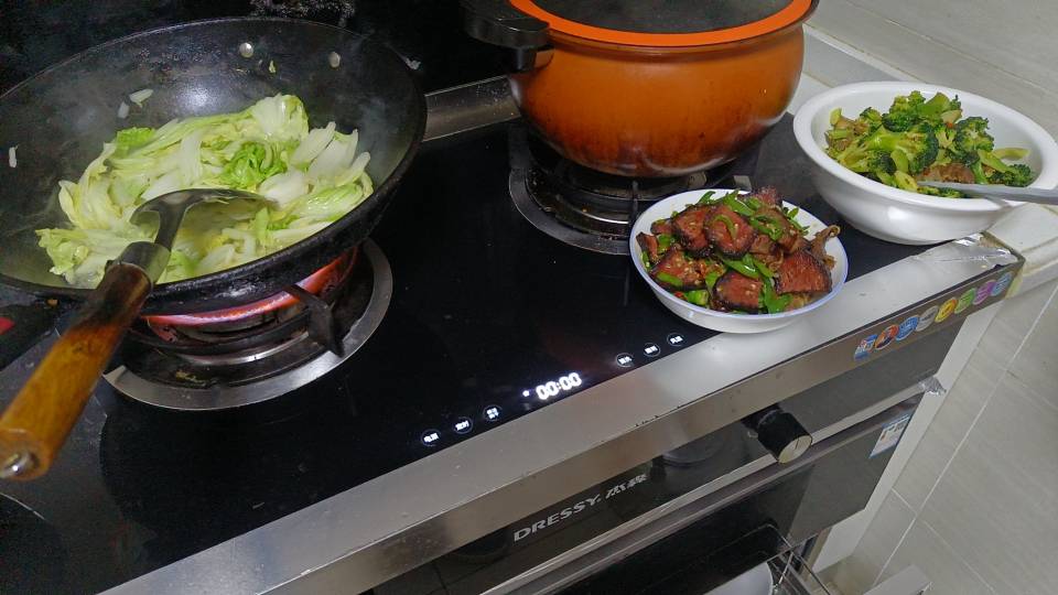 郭护工照片