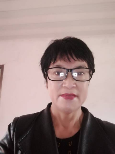 刘阿姨照片