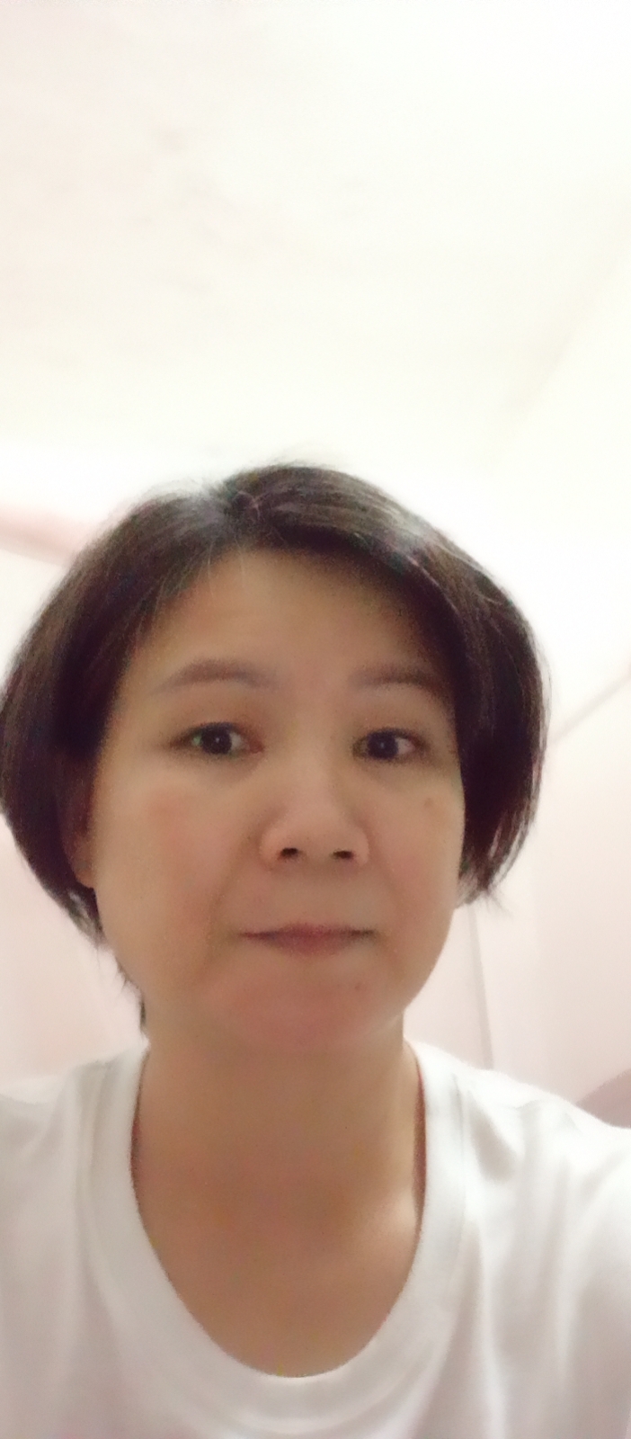 曾护工照片
