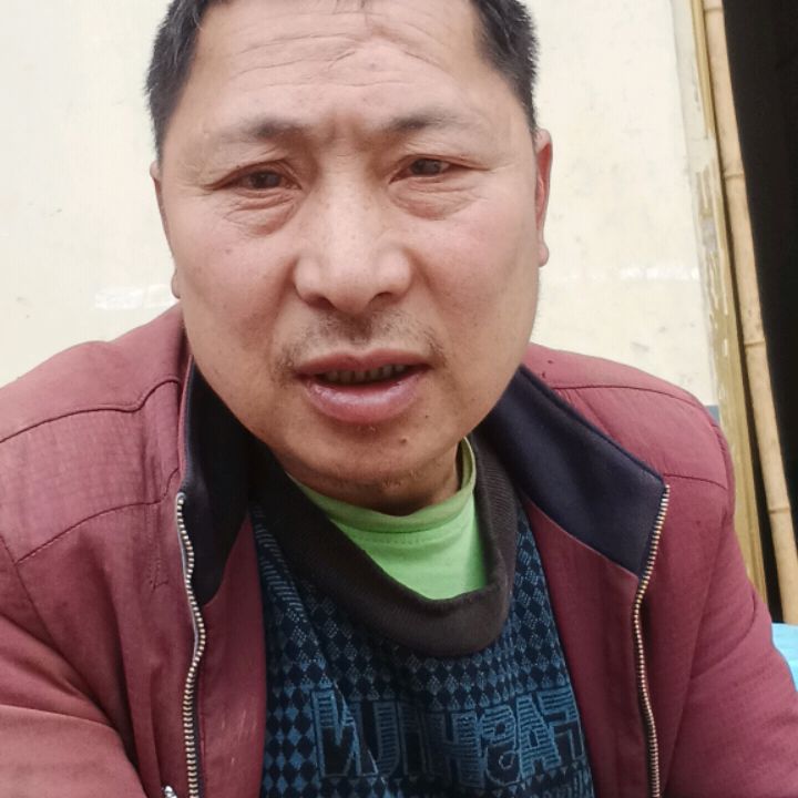 王护工照片