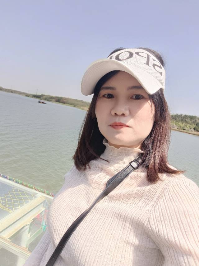李阿姨照片