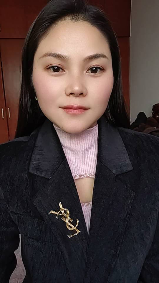 阿姨资料照片