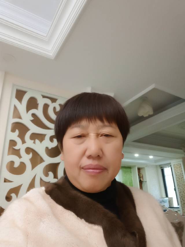 陈阿姨照片