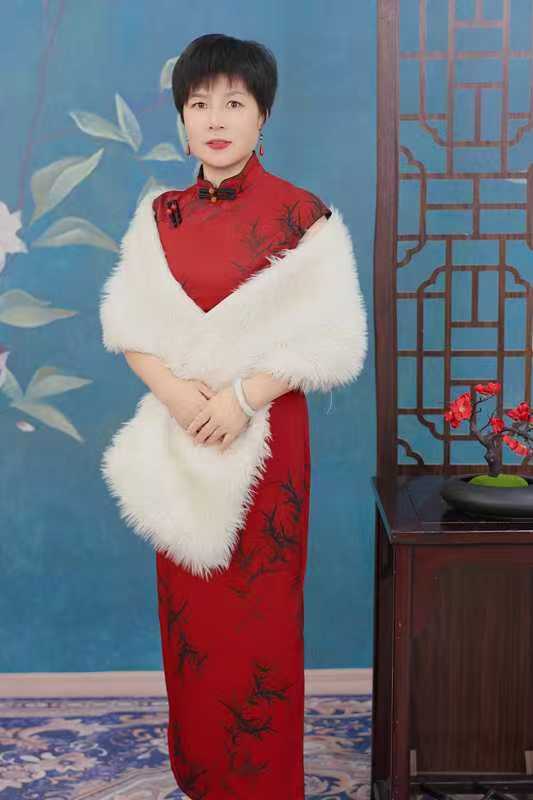 赵阿姨照片