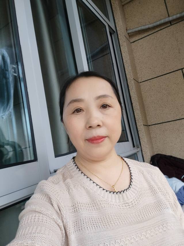 杭阿姨照片