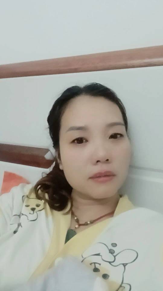 阿姨资料照片