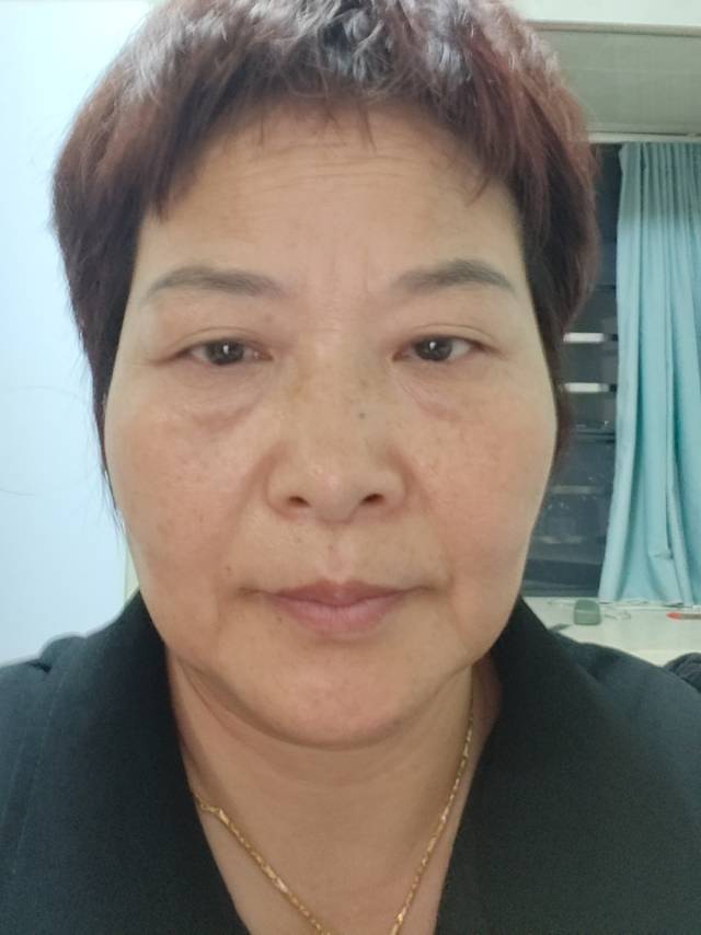 杨阿姨照片