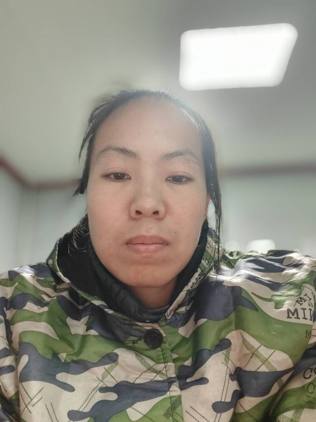 阿姨资料照片
