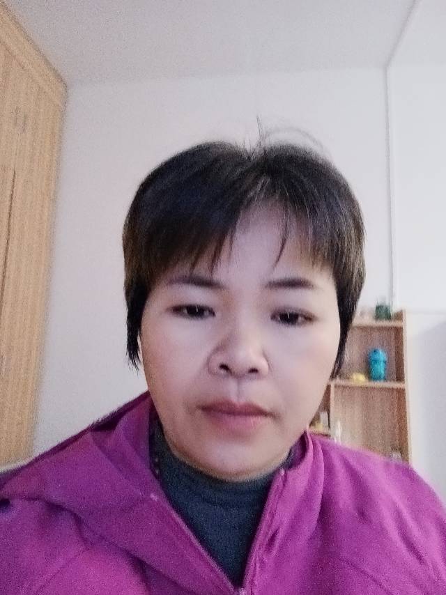 黄阿姨照片