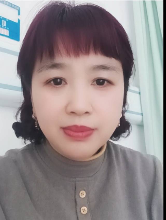 何护工照片