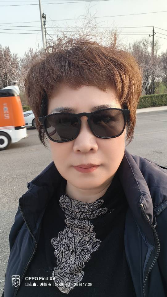 薰阿姨照片
