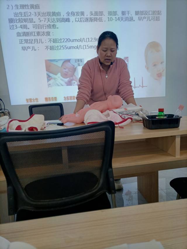 蔡护工照片