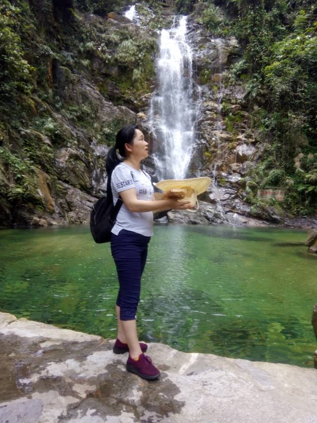 李阿姨的照片