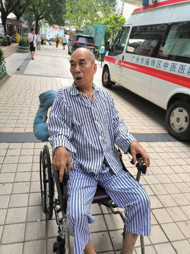 康护工照片