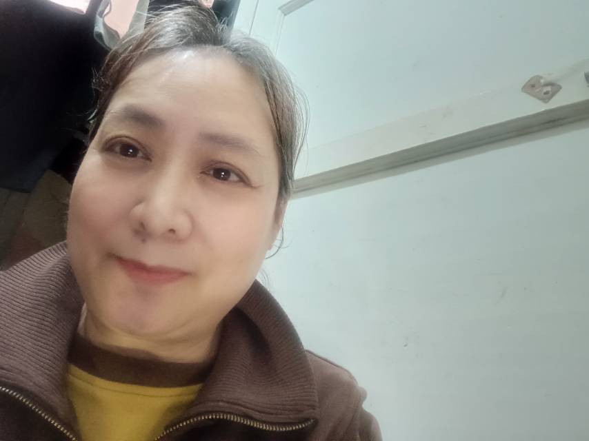 阿姨资料照片