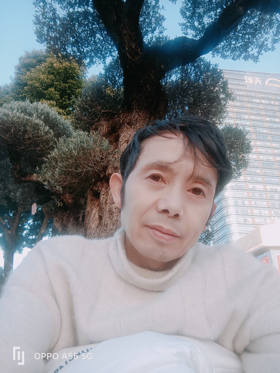 舒护工照片