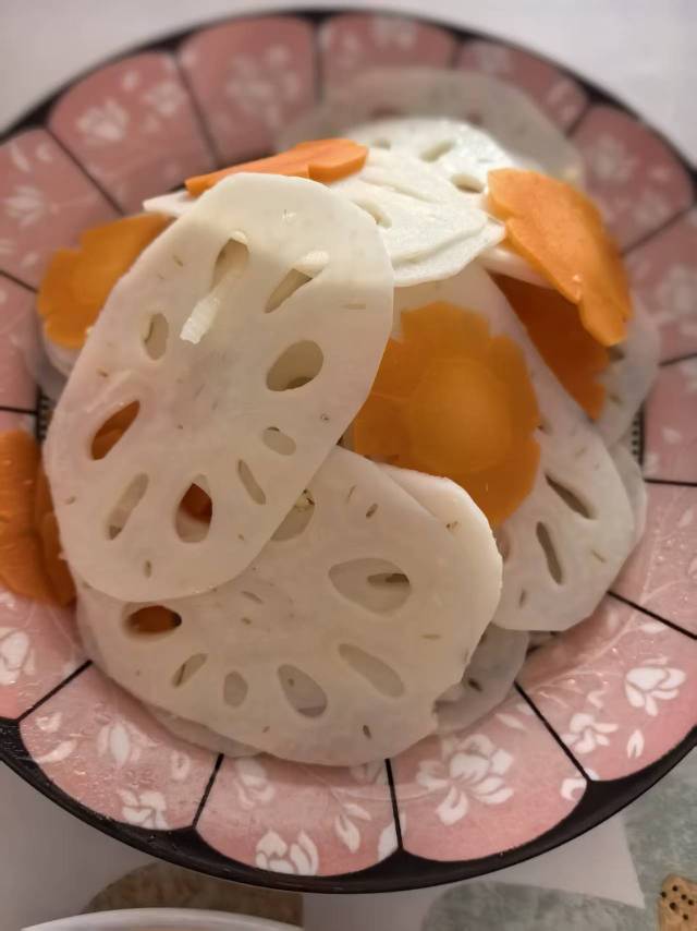 阿姨资料照片