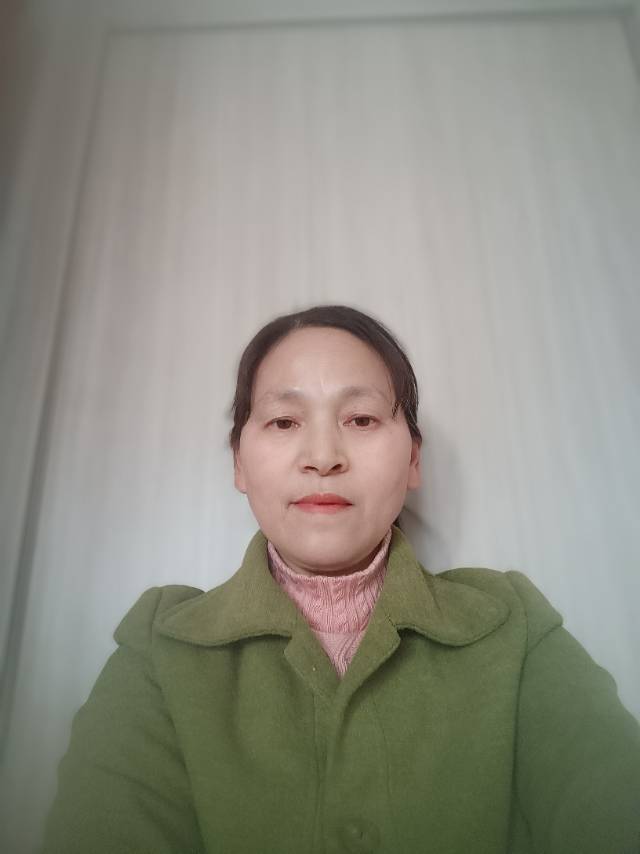 方阿姨照片