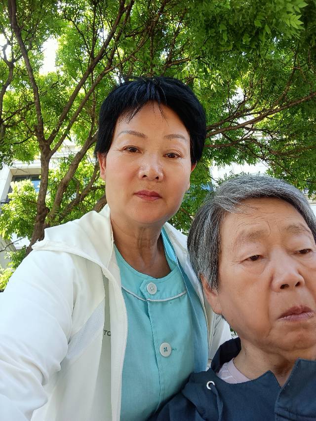 王阿姨照片