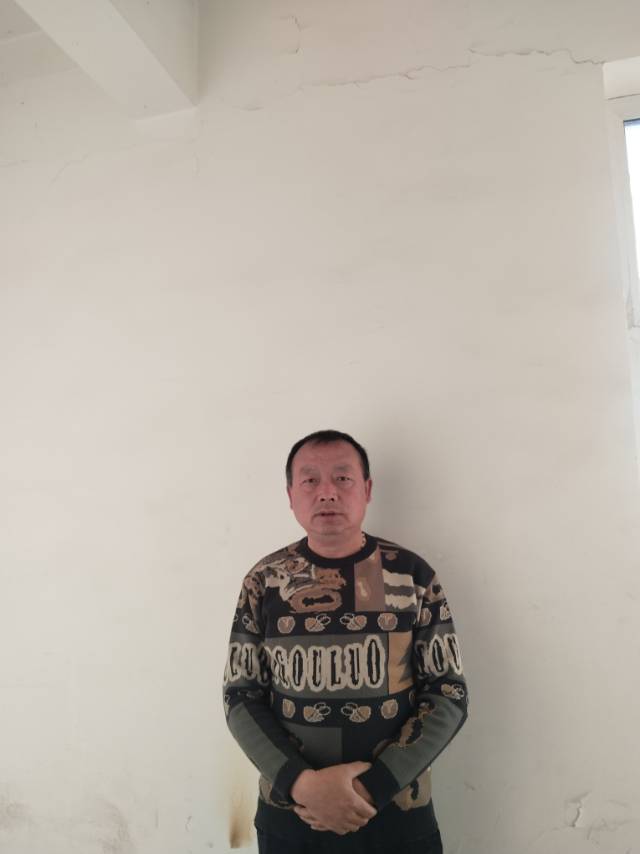 唐护工照片