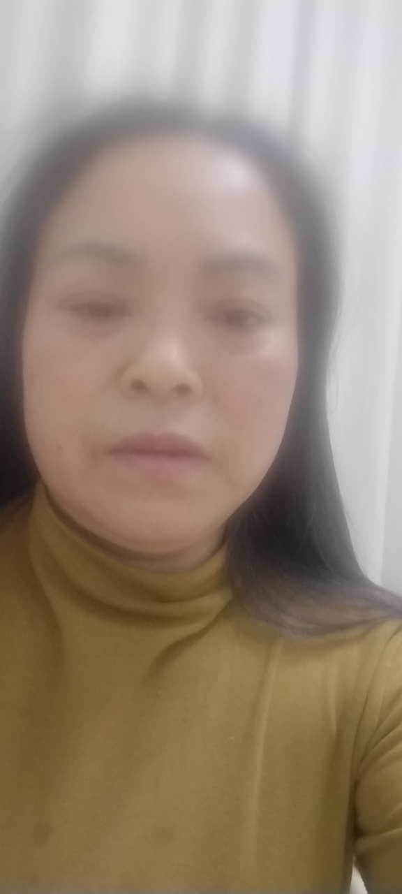 黄阿姨照片
