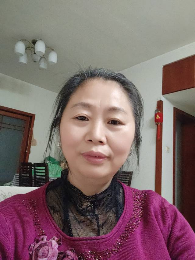吕阿姨照片