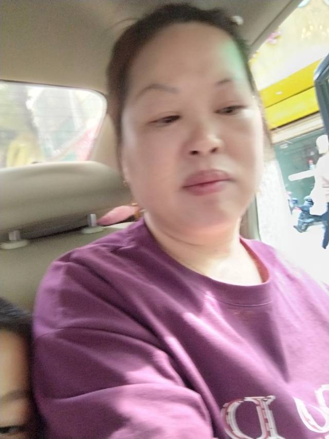 李阿姨照片