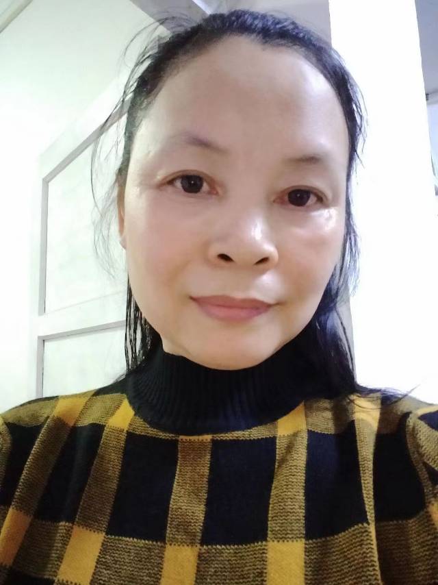 陈阿姨照片