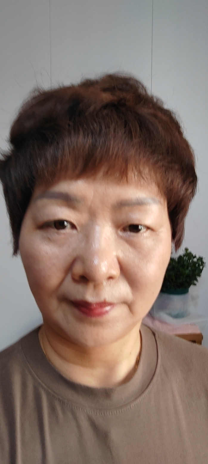 许阿姨照片