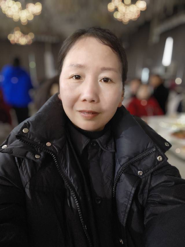 杨阿姨照片