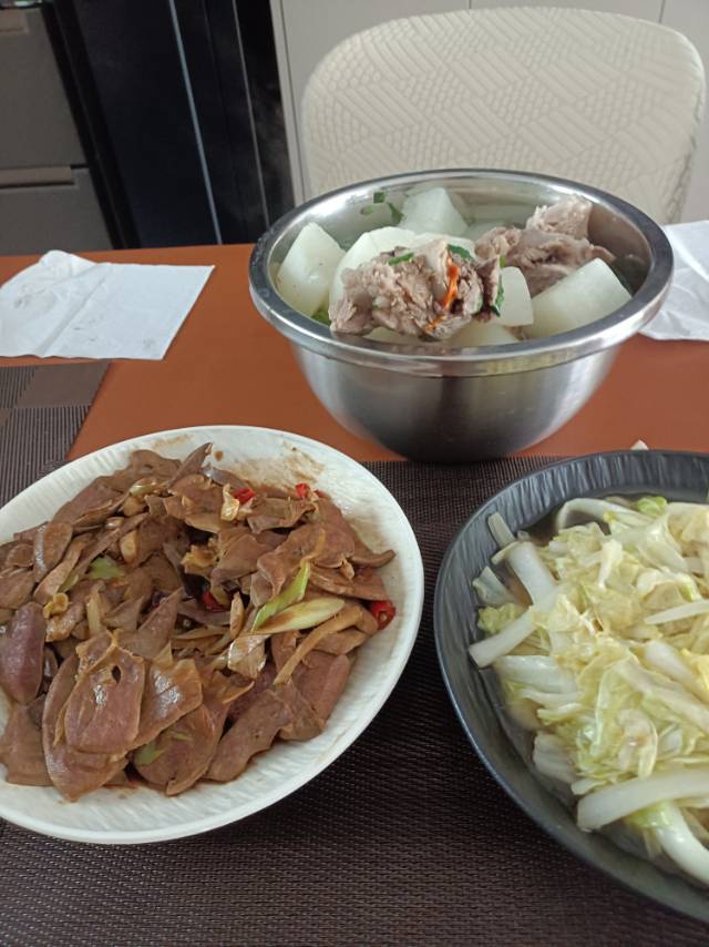 汤阿姨照片