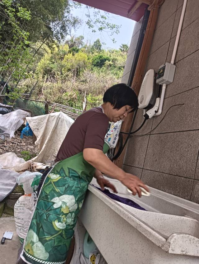 冯阿姨照片