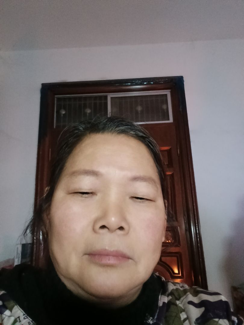 阿姨资料照片