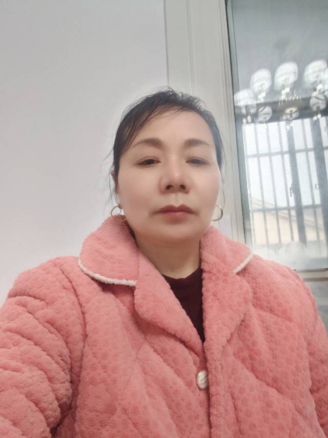 张护工照片