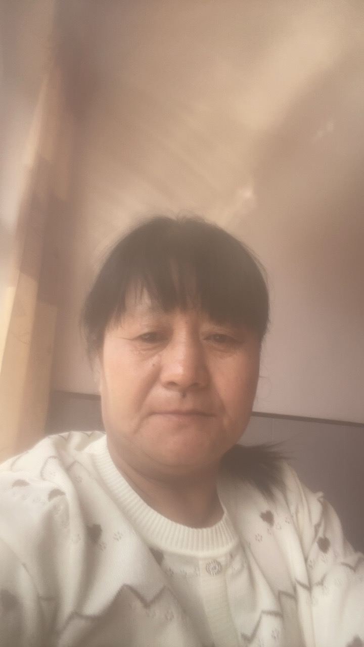 周阿姨照片