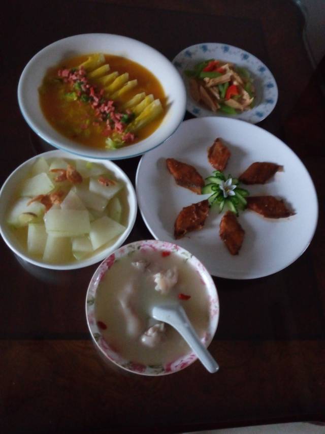 张阿姨照片