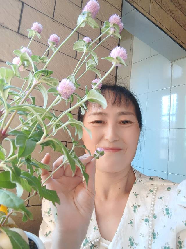 骆阿姨照片