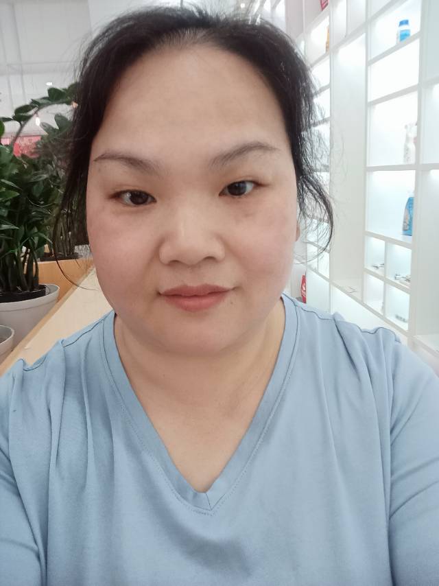 吴阿姨照片