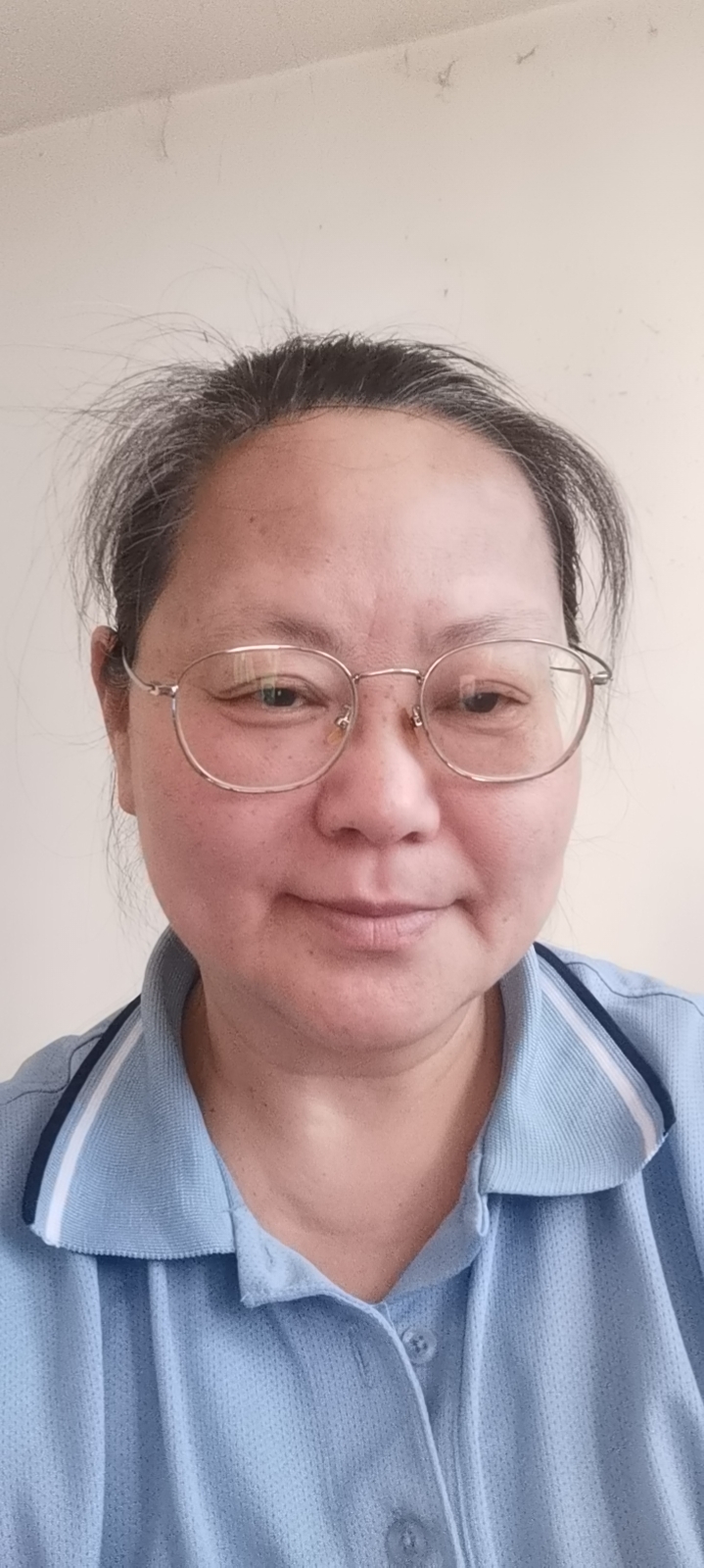 阿姨资料照片