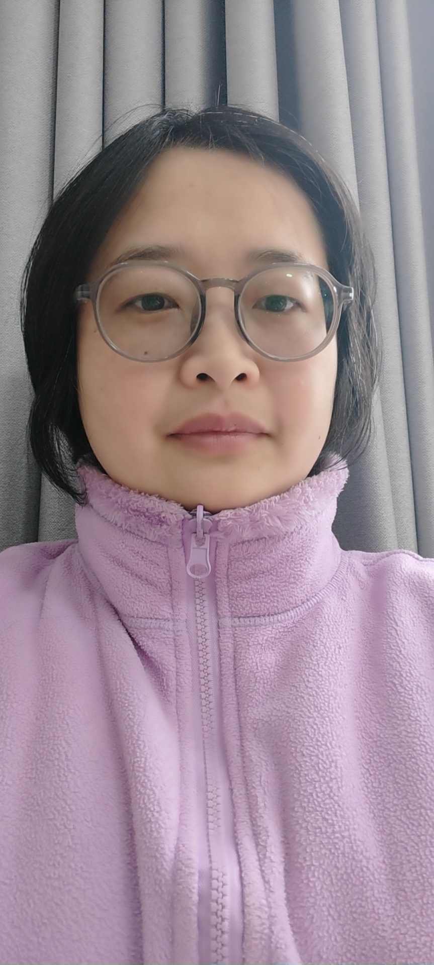 仲护工照片