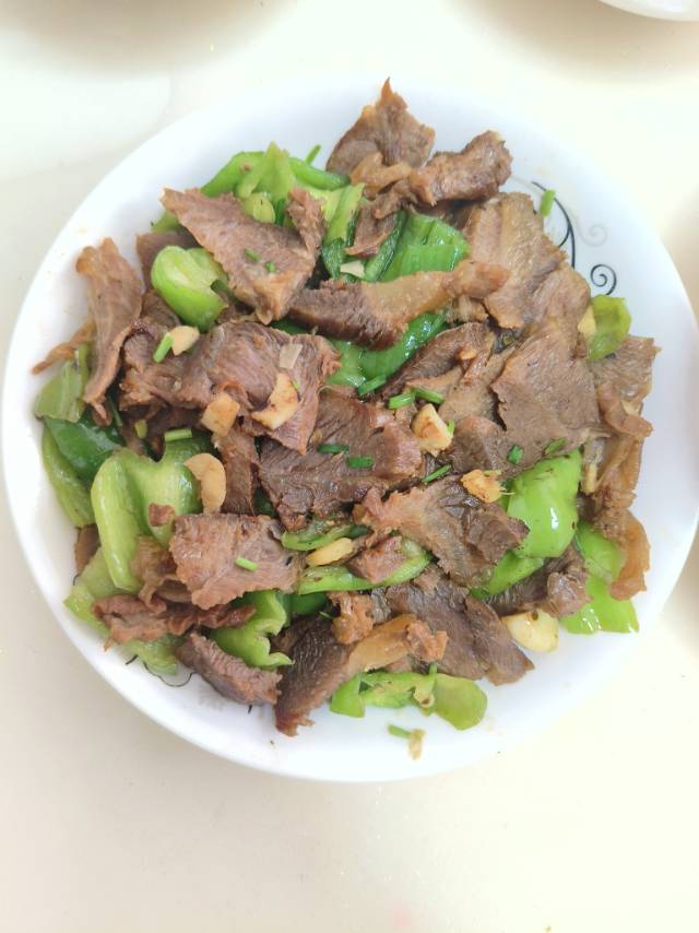 张阿姨照片