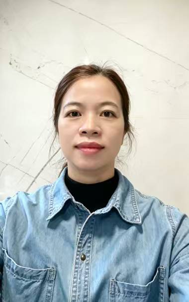 黄阿姨照片