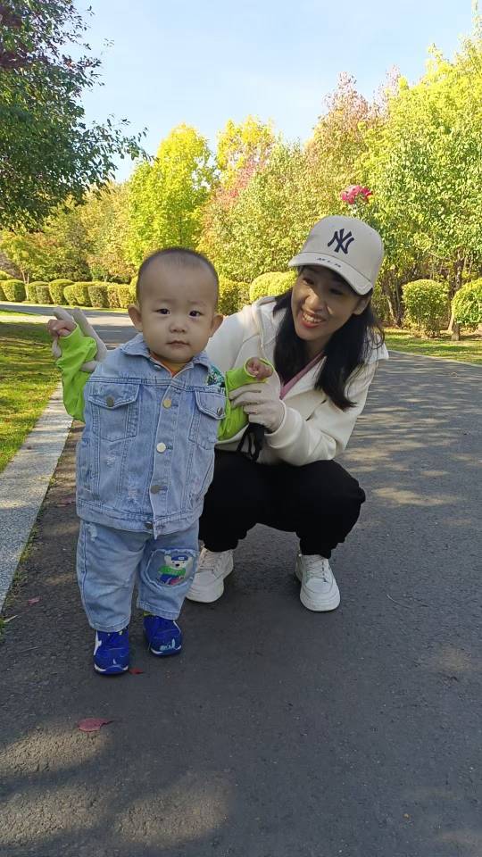 王阿姨照片
